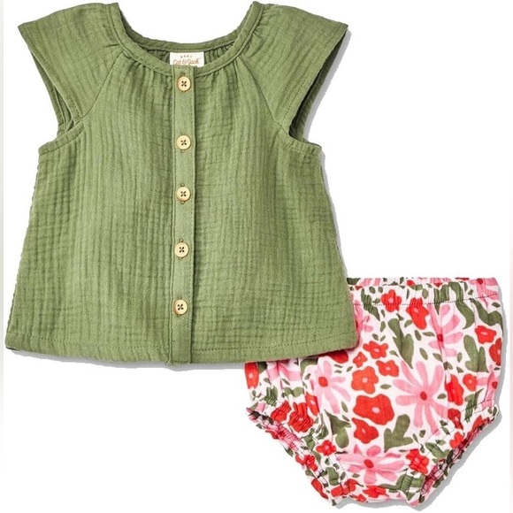 Cat & Jack 5 Piece Spring/Summer Bundle- Size 3-6M - Picture 6 of 10